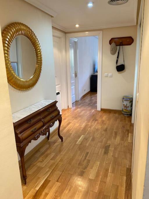 Lovely 2 Bedrooms Apartment Main Square פלאסנסיה מראה חיצוני תמונה